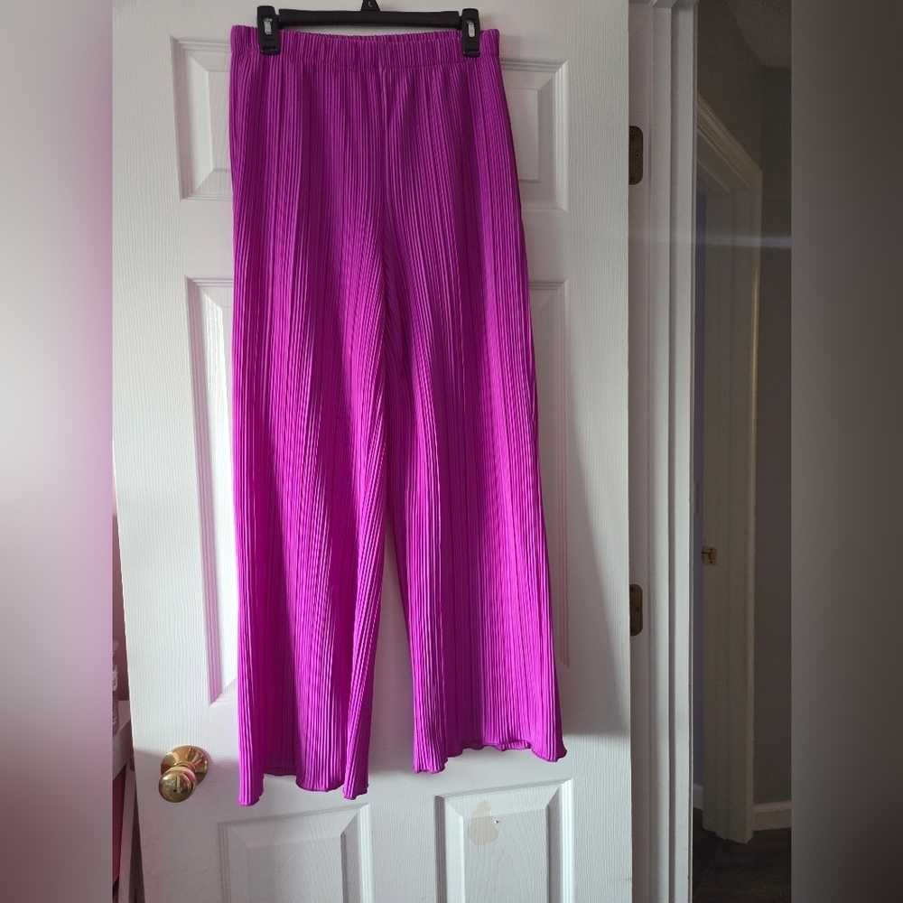 Rafaella Vibrant Magenta Plisse Pants Size M